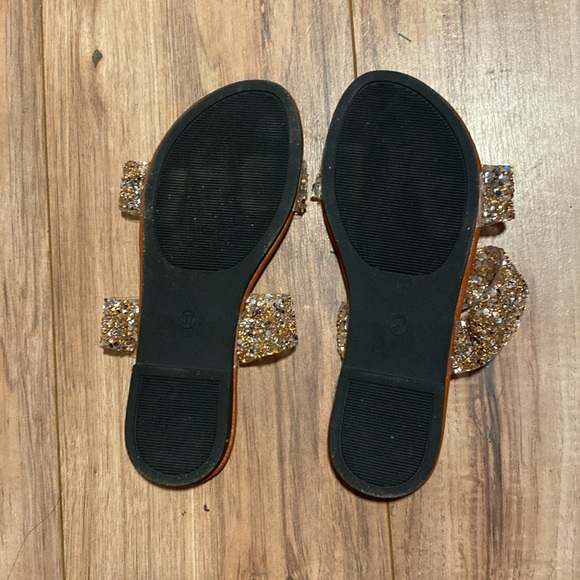 Gold/Silver Sandals - Picture 4 of 4